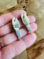 THE TAVIRA EARRINGS
