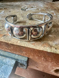 THE MANAROLA CUFF