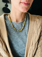 THE PARACAS NECKLACE